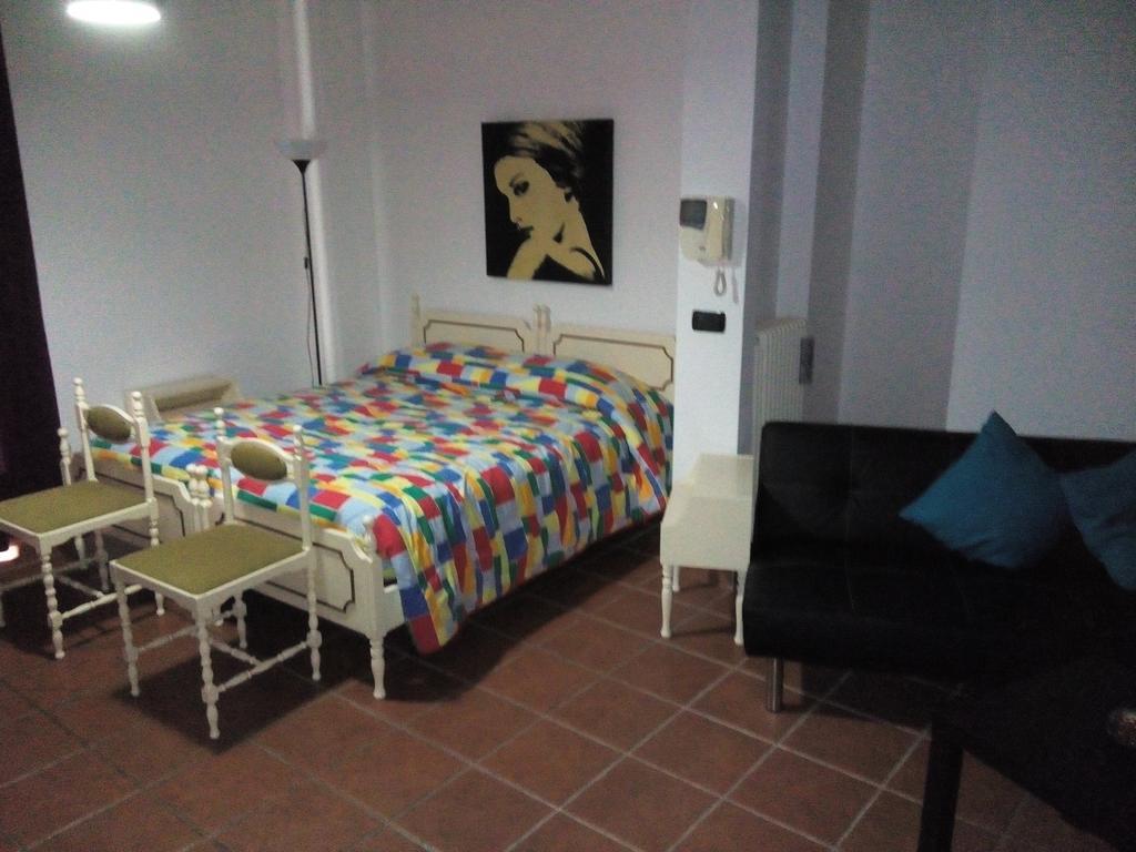 Bed and Breakfast Dimora Donna Clara Конверсано Номер фото